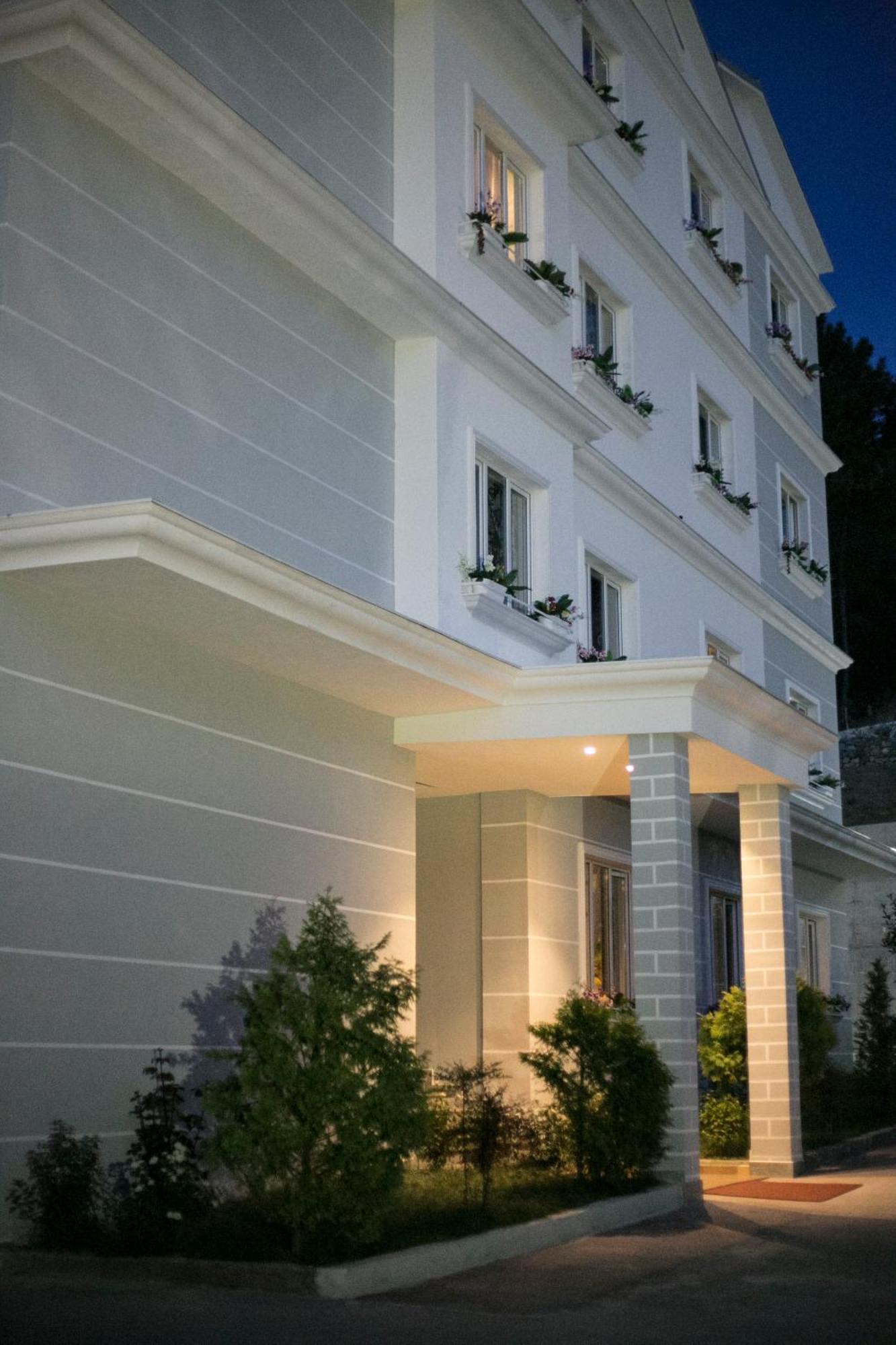 Hotel Elvis Mjull-Bathore Exterior photo